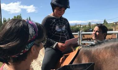 Equinoterapia: Aspectos fundamentales del proyecto del Club de Campo Calafate y destinatarios