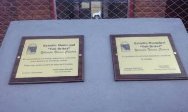 Homenaje a Yoli Britez en el día de la mujer -  D. López