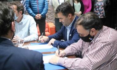 El Calafate: firmaron convenio de obras para energía