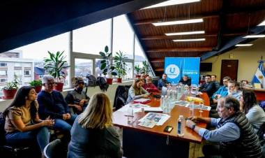 USHUAIA: PRESENTAN PLAN DE MEJORAMIENTO URBANO FINANCIADO POR EL CAF