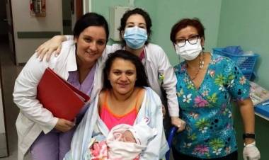 Primer parto de una persona sorda acompañada por su intérprete en San Nicolás