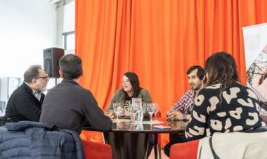 AVANZA LA ORGANIZACIÓN DEL FESTIVAL INTERNACIONAL USHUAIA