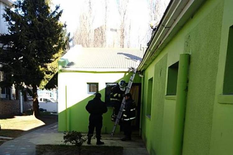 Cortocircuito y evacuación: Crónica de una situación anunciada en la Escuela Especial