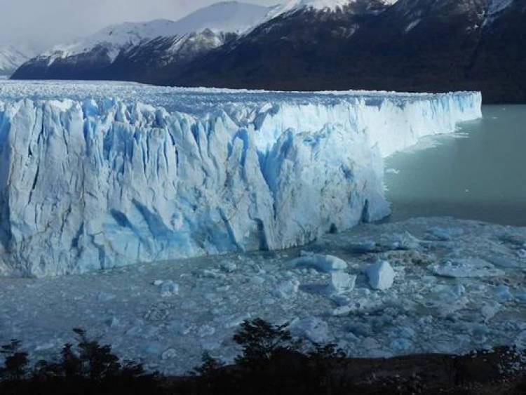 Recomendaciones de Parques para visitar el área glaciar Moreno en estas fiestas