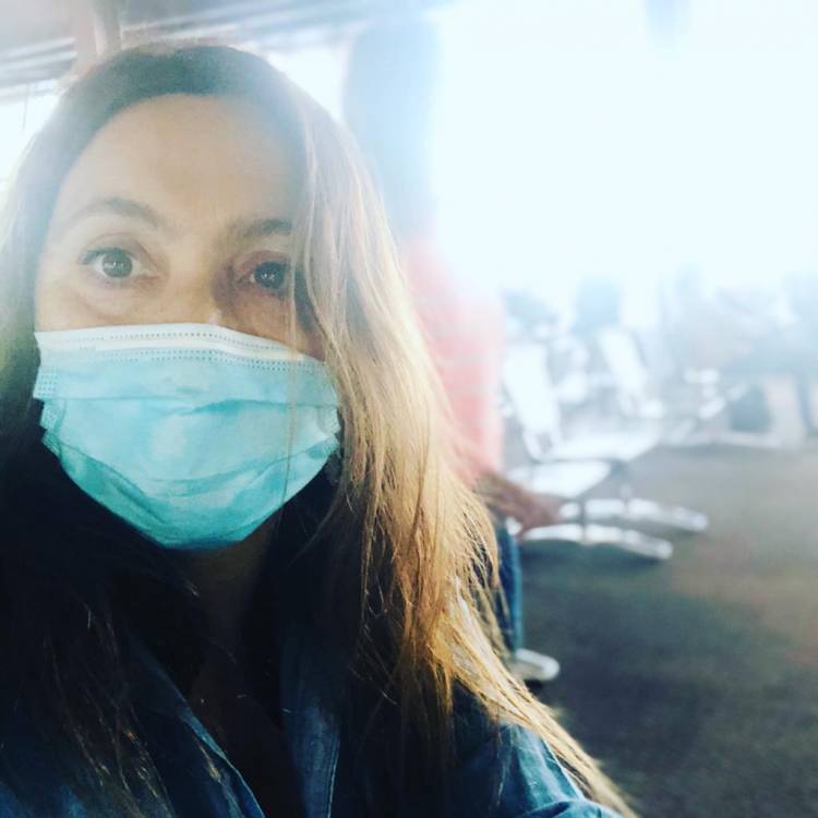 “¿Hay un médico a bordo?”